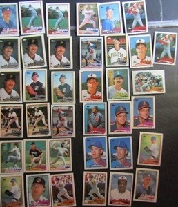 lot 73 image: TOPPS 1989- Various Players and Teams. Cards 751-791. Not consecutive. 37 cards total. Good condition, edges slightly worn.