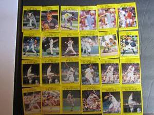lot 149 image: FLEER 1991- various players and teams. Cards 103-148. Not consecutive. 24 cards total. Good condition, slight worn edges.
