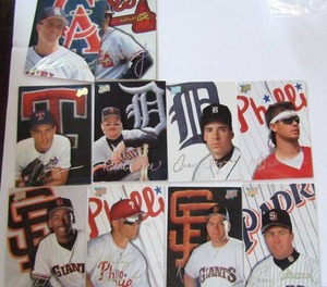 lot 142 image: Studio 1993- various players and teams. Cards 2-208. Not consecutive. 10 cards total. Great condition. Slightly worn edges.
