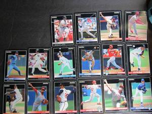 lot 145 image: 1992 Score Pinnacle- including (2) 1992 Rookie Prospect cards. Cards 1-600. Not consecutive. 16 cards total. Great condition, slight worn edges.