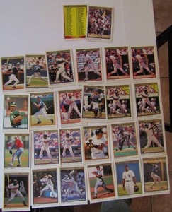 lot 146 image: � O-PEE-CHEE 1991 �Premier cards�- various players and teams. Cards 5-132. Not consecutive. 26 cards total. Good condition, slight staining.