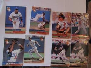 lot 170 image: FLEER ULTRA 1993-WHITE SOX, DODGERS, RED SOX, ORIOLES. Cards 147-178. Not consecutive. 8 cards total. Perfect condition.