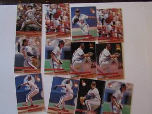 lot 169 image: � FLEER ULTRA 1993-ANGELS. Cards 162-169. Not consecutive. 12 cards total. Great condition, slight worn edges.