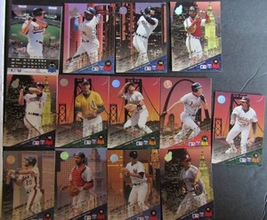 lot 174 image: 1993 LEAF �The Leaf Set�- various players and teams. Cards 39-127. Not consecutive. 12 cards total. Plus 1993 Gold Leaf Rookie TROY NEELCORD #9 of 20. Great condition, slight worn edges.