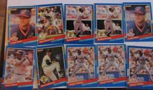 lot 209 image: � DONRUSS 1991- various teams and players. Cards 325-348. Not consecutive.10 cards total. Average condition, some bend, slight fade and worn edges.