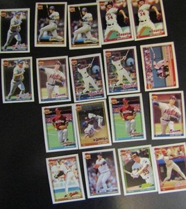 lot 254 image: � TOPPS �40 YEARS OF BASEBALL�- Various teams and players. Cards 152-163. Not consecutive. 18 cards total. Good conditions, slight fade.