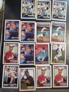 lot 258 image: � TOPPS �40 YEARS OF BASEBALL�- Various teams and players. Cards 192-199. Not consecutive. 15 cards total. Good conditions, slight fade.
