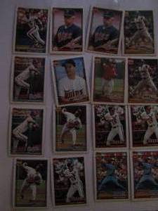 lot 259 image: � TOPPS �40 YEARS OF BASEBALL�- Various teams and players. Cards 200-211. Not consecutive. 16 cards total. Good conditions, slight fade.