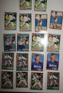 lot 260 image: � TOPPS �40 YEARS OF BASEBALL�- Various teams and players. Cards 212-219. Not consecutive. 18 cards total. Good conditions, slight fade.