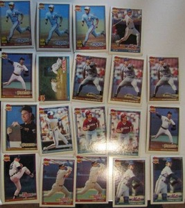 lot 284 image: � TOPPS �40 YEARS OF BASEBALL�- Various teams and players. Cards 430-442. Not consecutive. 19 cards total. Good conditions, slight fade.
