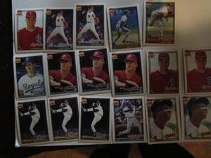 lot 301 image: �� TOPPS �40 YEARS OF BASEBALL�- Various teams and players. Cards 633-641. Not consecutive. 17 cards total. Good conditions, slight fade.