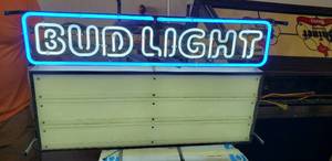 lot 4 image: Neon Bud Light Marquee, #E031889-MTV04534 With lettering and numbers