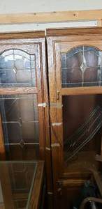 lot 95 image: 3 Piece Hutch Set some damage