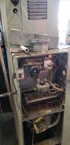 lot 32 image: Trane Heating and Cooling Equipment