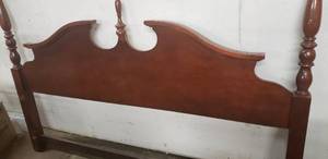 lot 147 image: Cherry Wood style Headboard, Full Size some damage can be glued