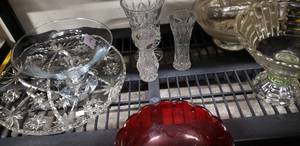 lot 58 image: Lead Crystal and Bowls Lot