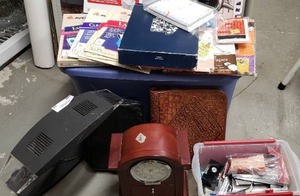 lot 79 image: Office Lot Includes Desk Light, Clock, Avery Lables, and Greeting Card Paper