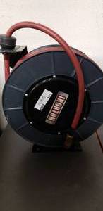 lot 192 image: Ironton Air hose 38x50 Spring-Driven Air Hose Reel