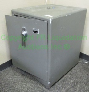 lot 46 image: Remington Rand safe - cabinet. is open, combination unknown