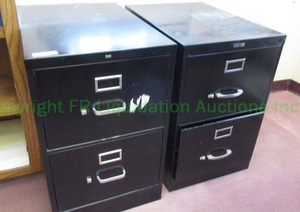 lot 176 image: Hon metal file cabinets 2 total