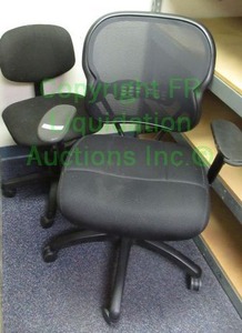 lot 146 image: 2 office chairs