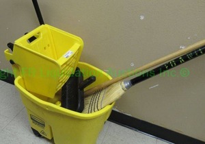 lot 131 image: Rubbermaid mop ringer bucket plus brooms