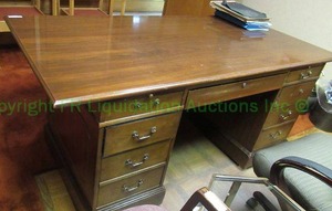 lot 125 image: Walnut wood executive desk double pedestal