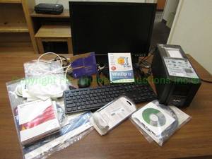 lot 18 image: Dell monitor, keyboard, mouse and assorted software plus as shown