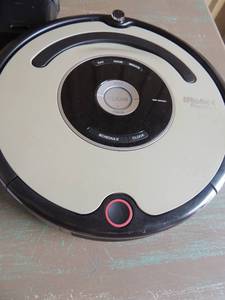 lot 36 image: I robot Rumba