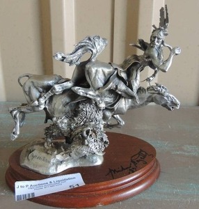 lot 51 image: PLIGHT OF The Huntsman Pewter 1981 Michael Boyett 709950 and Indian Bull horse statue 8x8