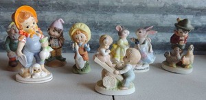 lot 103 image: Homeco Memories Porcelain figurines
