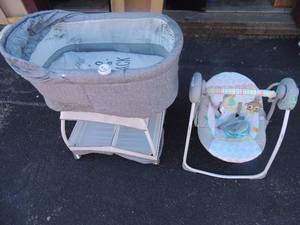 lot 119 image: Bright stars foldable baby swing (needs cleaning) Graco gray and white baby bassinet needs cover washed