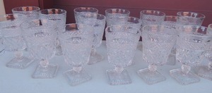 lot 123 image: 15 crystal tear design square bottom glasses