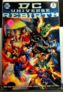 lot 284 image: FIRST EDITION - DC UNIVERSE REBIRTH (2016) #1 C Variant Batman Flash The Button Doomsday Clock $8
