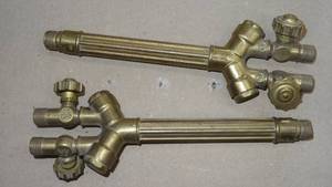 lot 7 image: Lot of 2 Victor Model 100FC Cutting Torch Handles