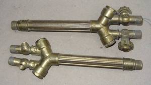 lot 160 image: Lot of 2 Victor Model 100FC Cutting Torch Handles