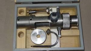 lot 32 image: Haake Siphon Pump w Case
