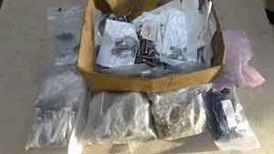 lot 50 image: Large Lot of Bolts, Screws & Washers (Some are Aircraft Grade)