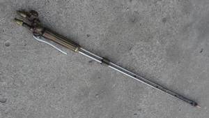 lot 4 image: Victor Cutting Torch w 40 Handle & Straight Head
