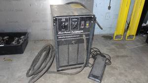 lot 30 image: Blue-Point Plasma 230 50 Amp Plasma Cutter