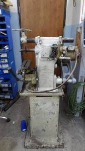 lot 2 image: Vintage Burke Horizontal Milling Machine, 34 HP