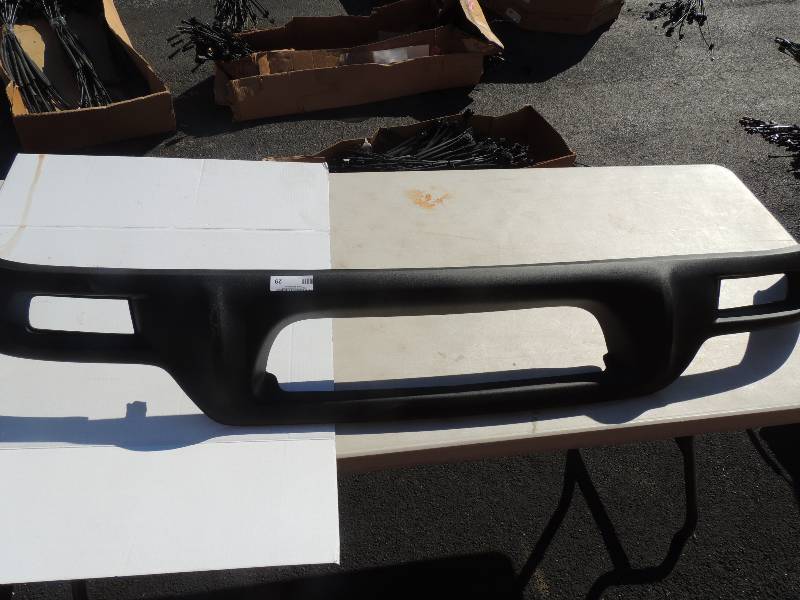 lot 29 image: FRONT BUMPER FOR FORD EXPLORER WITH FOG LIGHT OPENINGS - BLACK PART# 1L5417B635-FVW
