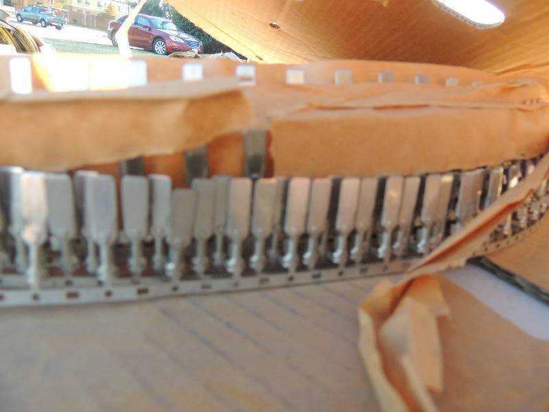 lot 217 image: WIRE  CONNECTORS 1000 blade terminals - part # 200-1...