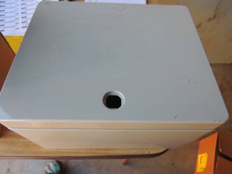 lot 64 image: GFK-KLEINSCHALTSCHRANK 212530000 0 ...