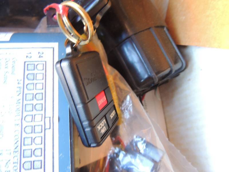 lot 248 image: Ford Pick Up 1996-1999 Remote start...