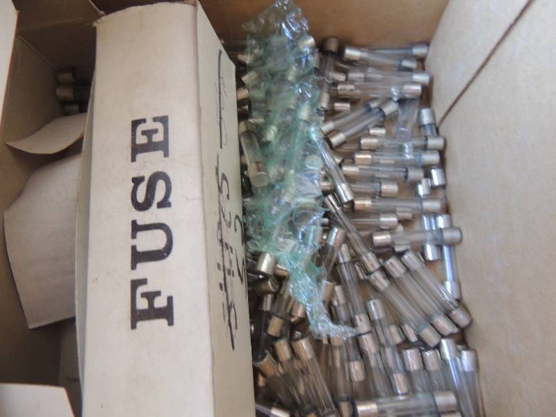 lot 269 image: fuses part # 3A-250V - qty 100 per ...