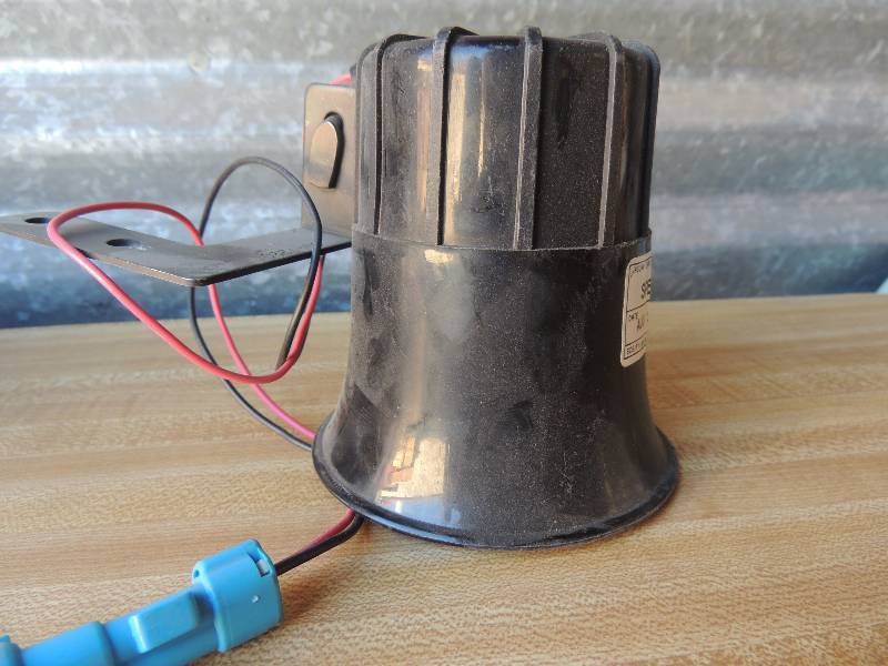 lot 49 image: HORN SPEAKERS BY PRECISION ELECTRIC...