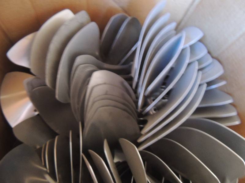 lot 69 image: 11 INCH 5 BLADE FAN BY AIRDRIVE INK...