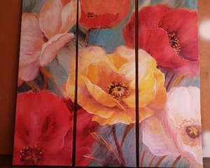 lot 19 image: 3 Piece Painting of Flowers  (Each section 10x30 Approx.)