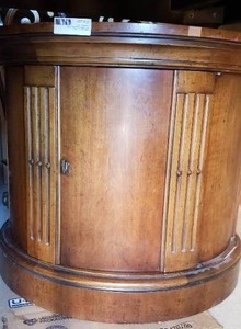 lot 32 image: Round Side Table with Opening Cabinet